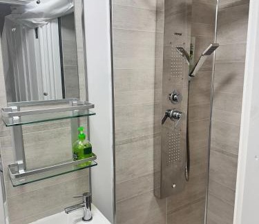 Kincraig Hotel | Forces Manor: Guest Rated 9/10 with Pet-Friendly Amenities