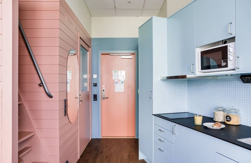 Vastra Hamnen Apartment | Pet-Friendly Forenom Aparthotel Malmö Varvstaden Awaits