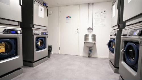 Eslov Hostel | Budget-Friendly Forenom Hostel Lund Örtofta with Kitchen