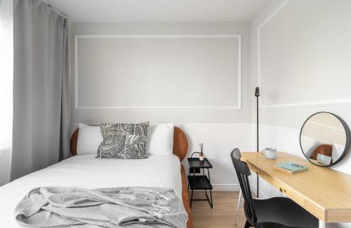 Chylonia Apartment | Top-Rated Forest Apartment in Gdynia - Family-Friendly Stay