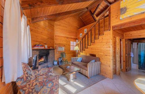 Christopher Creek House | Forest Cabin 2 Birds Nest - Guest Rated 9.6/10, Family-Friendly