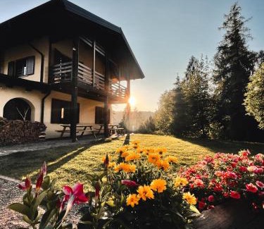 Ronzo-Chienis Hotel | Forest Camp Val di Gresta