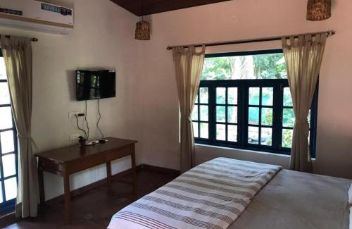 Murud House | Relax at Forest Casa By Rashmiraj - Beachside Escape