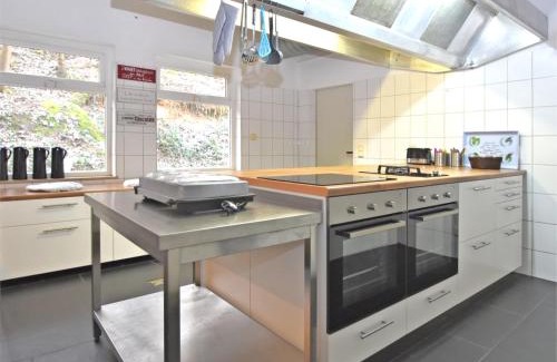 Bad Pyrmont House | Forest & Castle Escape, cleaning included