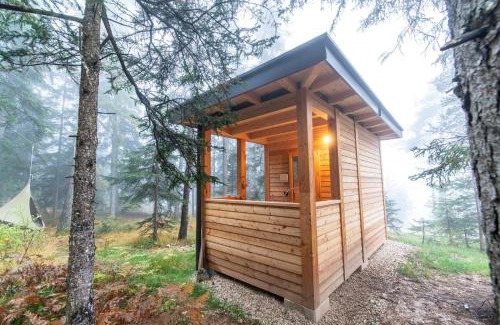 Senale San Felice Ski Chalet | Forest Chalet Resort FELIZITAS: Pet-Friendly Oceanfront Retreat