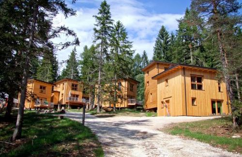 Senale San Felice Ski Chalet | Forest Chalet Resort FELIZITAS: Pet-Friendly Oceanfront Retreat