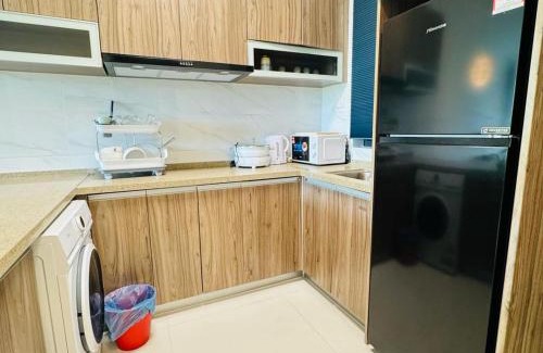 Gelang Patah Apartment | Scenic Forest City Sea View Homestay with Pool & Family Fun