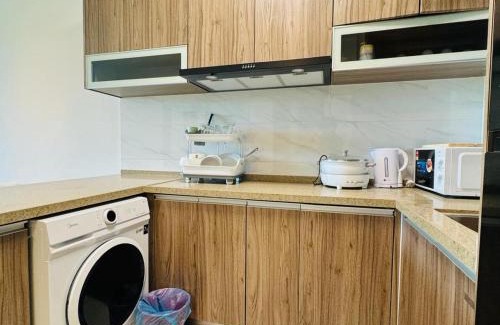 Gelang Patah Apartment | Scenic Forest City Sea View Homestay with Pool & Family Fun
