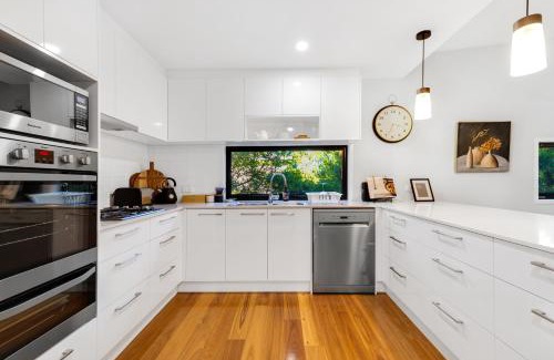 Maleny House | Modern Sanctuary at Maleny: Family-Friendly Escape