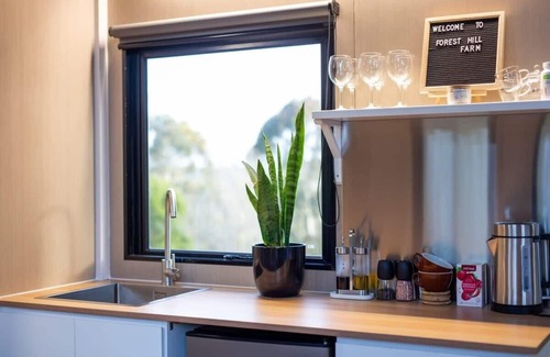 Herbert House | Family-Friendly Stay at Forest Hill Farm with Kitchen Access
