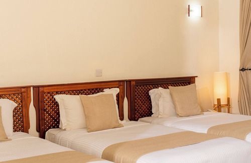 Arusha Hotel | Forest Hill Hotel: Rated 10/10 with Spa and Pool Access