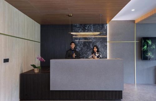 Pasirjambu Hotel | Discover Forest Hills Hotel: 4-Star Retreat with Pool & Hot Tub