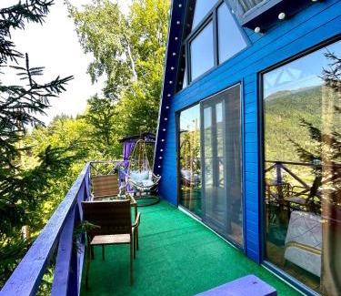 Khulo House | Highly Rated Forest House: Pet Friendly, Breakfast & Hot Tub