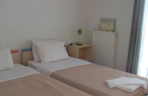 Argostoli Town Apartment | Inviting Forest House Retreat in Argostoli with Pool