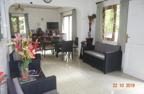 Bel Ombre House | Forest Lodge: Guest Rated 9/10 with Ocean View & Breakfast