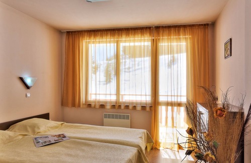 Pamporovo Hotel | Relax at Forest Nook: Family-Friendly Amenities Await