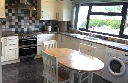 Mitcheldean House | Kid-Friendly Getaway at Forest of Dean Country Cottage
