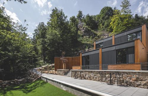 Vir Hotel | Forest Resort: Guest Rated 9/10 with Cozy Amenities