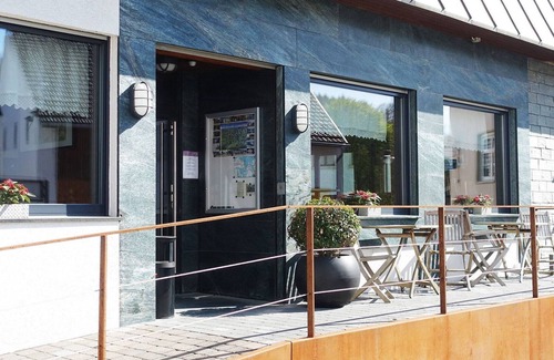 Bollendorf House | Forest-view Apartment in Bollendorf with Large Balcony