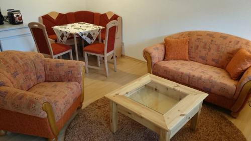 Tonbach Apartment | Discover BFE Waldblick Tonbach: Pet-Friendly Retreat with Pool