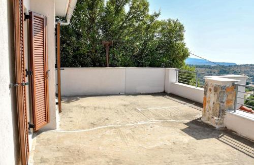 Seta Villa | Explore Forest View House Seta - Guest Rated 10/10
