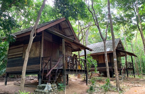 Nuea Khlong House | Cozy Foresta Cottage of Koh Pu with Free Breakfast