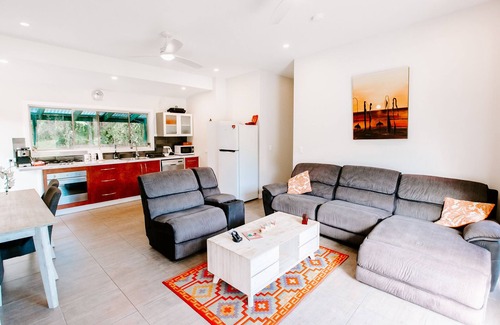 Cudgera Creek House | Pet Friendly Forestdale: 9.8 Rated Near Pottsville Beach