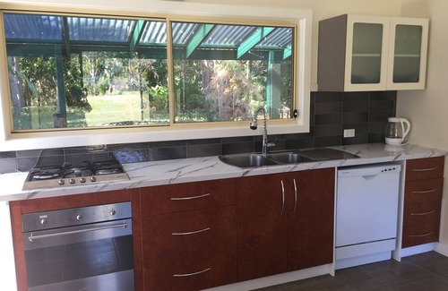 Cudgera Creek House | Pet Friendly Forestdale: 9.8 Rated Near Pottsville Beach