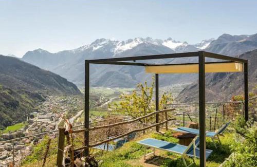 Chiavenna Bed & Breakfast | Pet-Friendly Foresteria B&B with Ocean View & Top Reviews