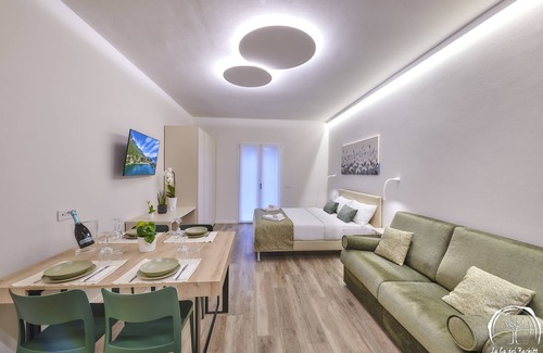 Lierna House | Guest Rated: Foresteria Ca' dei Bachitt with Breakfast & Kitchen