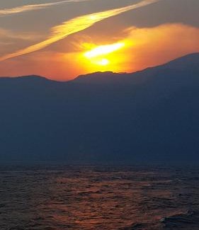 Lierna House | Seaside Retreat: Foresteria Lombarda La Spiaggia Awaits