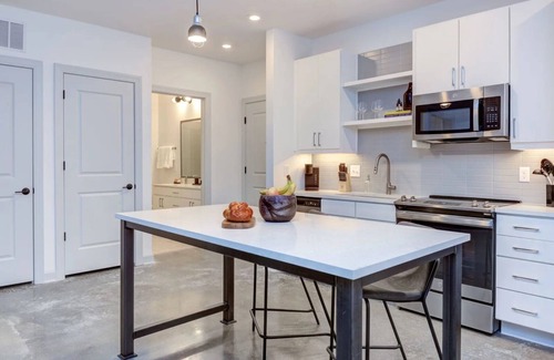 East Raleigh Apartment | Forge at Raleigh Iron Works
