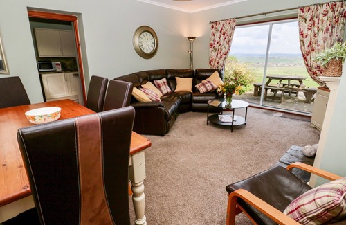 Old Bewick Cottage | Pet-Friendly Forge Cottage: Characterful Retreat in Rothbury