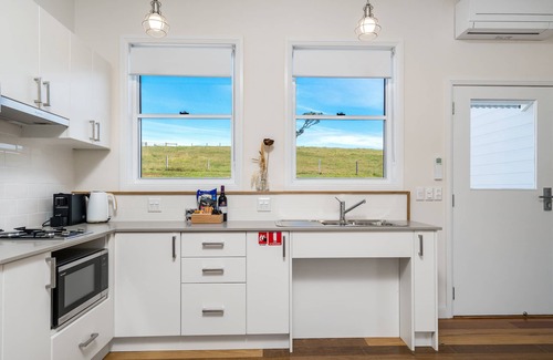 Coopers Shoot Ski Chalet | Delightful Forget Me Not Farm Cottages - Violet, Rated 10/10