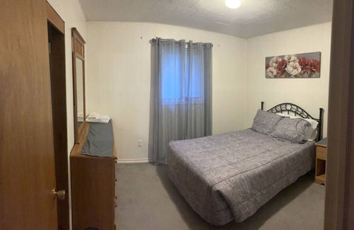 Terra Nova House | Forget your worries in this spacious 3 bedroom, 2 bathroom , serene space.