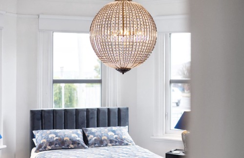 Invermay House | Relax and Unwind: Family-Friendly Haven Near Amenities