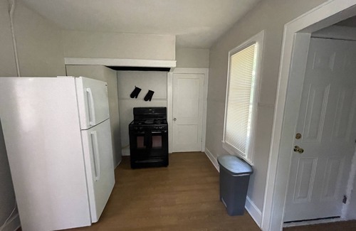 Highland Historic District House | Family-Friendly Retreat: Perfect for Pets and Kids!