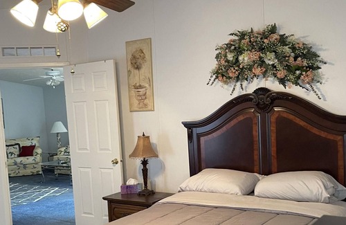Crawfordville House | Tranquil Forgotten Coast Hideaway with Family Amenities