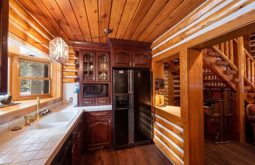 Mayfield Cabin | Experience The Forks River Lodge - Scenic Riverfront Retreat