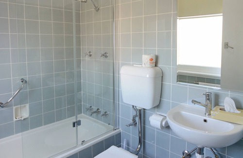 Devonport Hotel | Budget-Friendly Stays at Formby Hotel with Spa & Dining