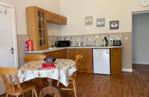 Formby House | Family-Friendly Formby Point with Pet Amenities