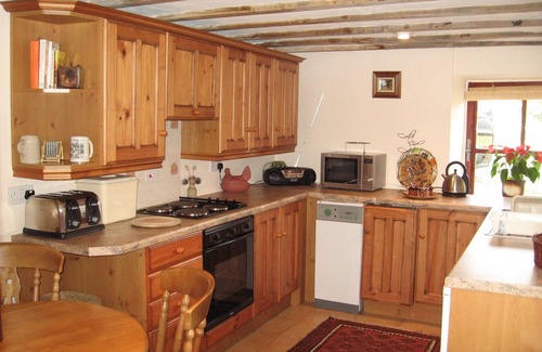 Monyash Cottage | Idyllic Former Coach House: A Cozy Holiday Cottage Retreat