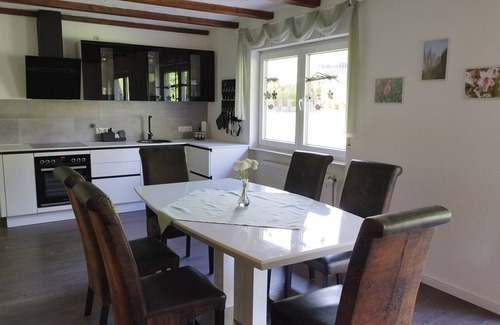 Beerfelden Apartment | Idyllic Retreat: Explore Scenic Trails and Ocean Views