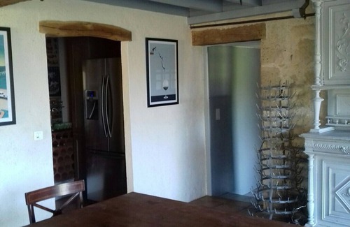 Moncrabeau Villa | Discover a Historic Former Presbytery with Pool Access
