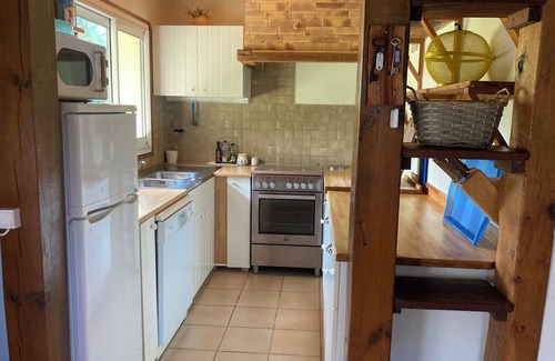 Aureilhan Cottage | Unique Former Sheepfold in Expansive Park with Ocean Views