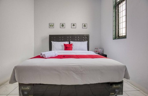 Chinatown House | Budget-Friendly Stay Near Jakarta Kota Station for Families