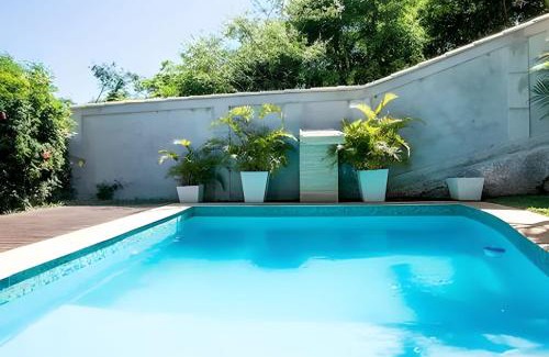 Portal da Ferradura House | Charming Casa with Pool and Ocean View in Prime Location