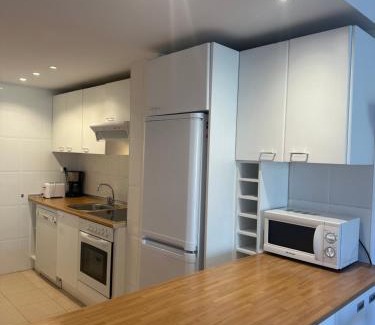 Formigal Apartment | Apartment in Formigal with Breathtaking Ocean Views