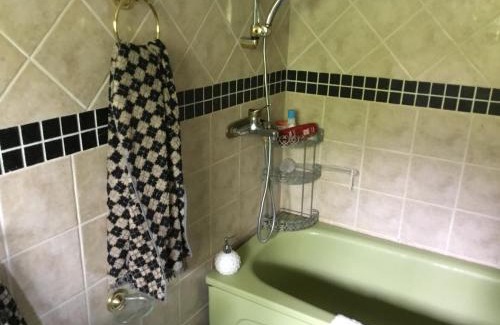 Tyreso Bed & Breakfast | Cozy Fornuddens Bed and Breakfast with Ocean Views