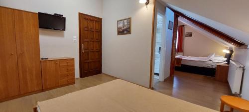 Bukkszek Bed & Breakfast | Discover Forrás Fogadó: Family-Friendly with Great Amenities